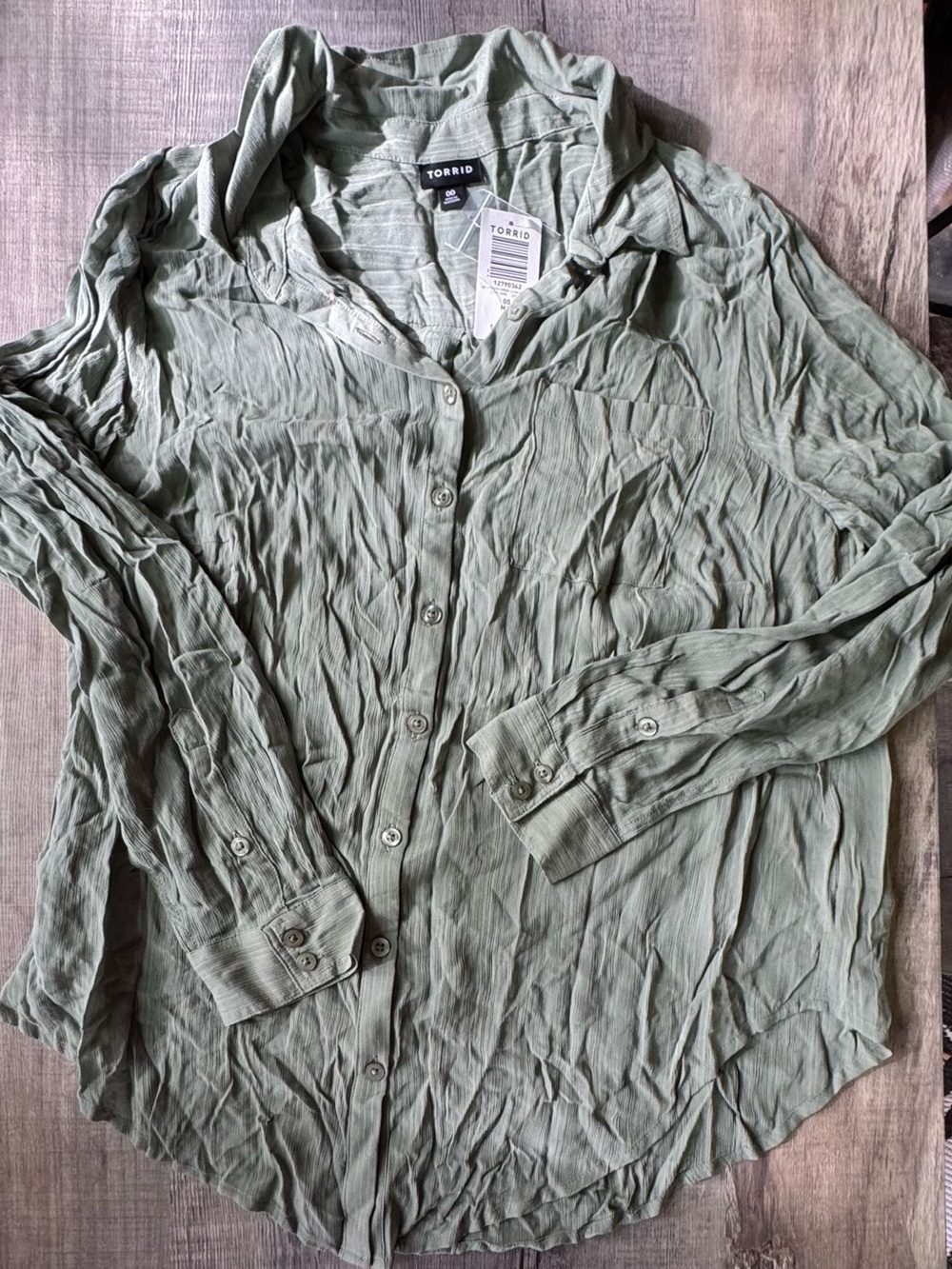 Torrid Madison long sleeve gauze button down NWT Sz ml 00 10
